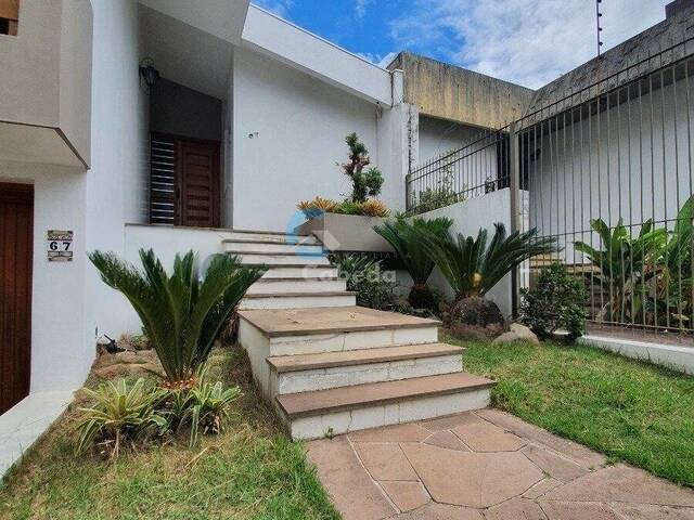 #133 - Casa para Venda em Porto Alegre - RS