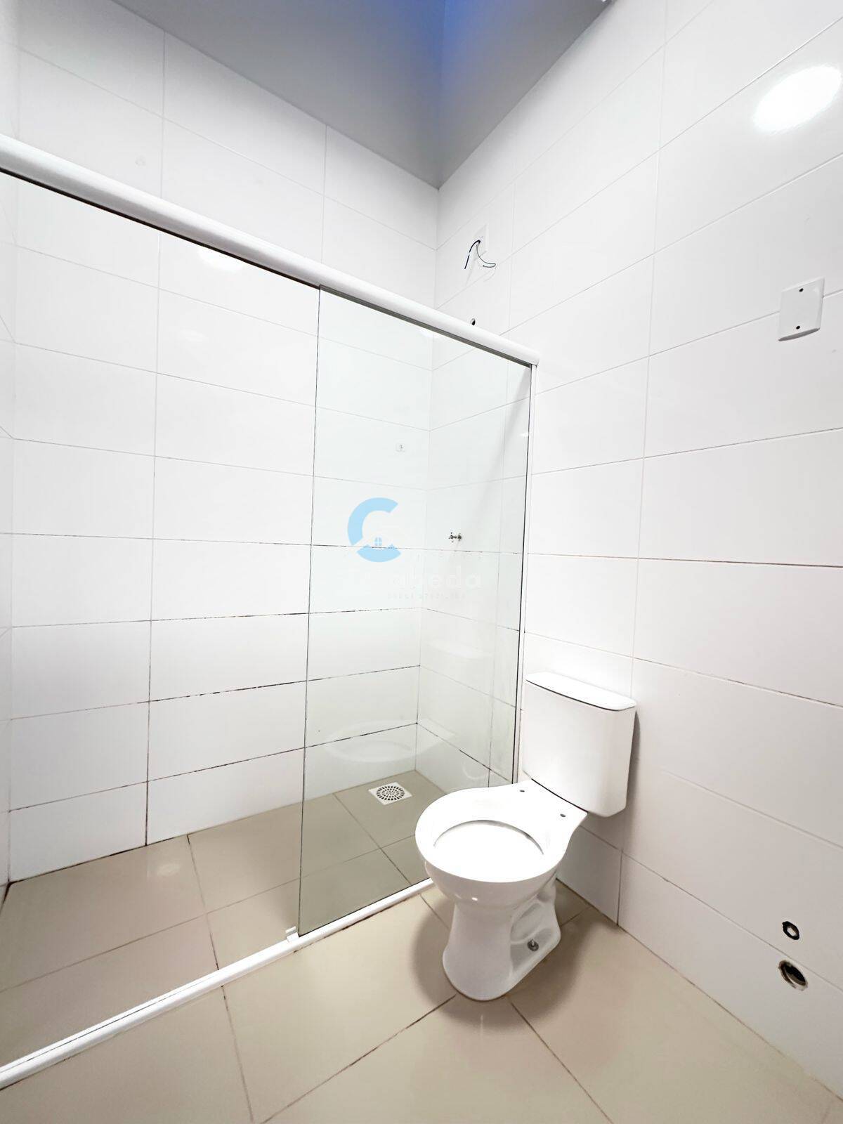 Casa à venda com 2 quartos, 55m² - Foto 9