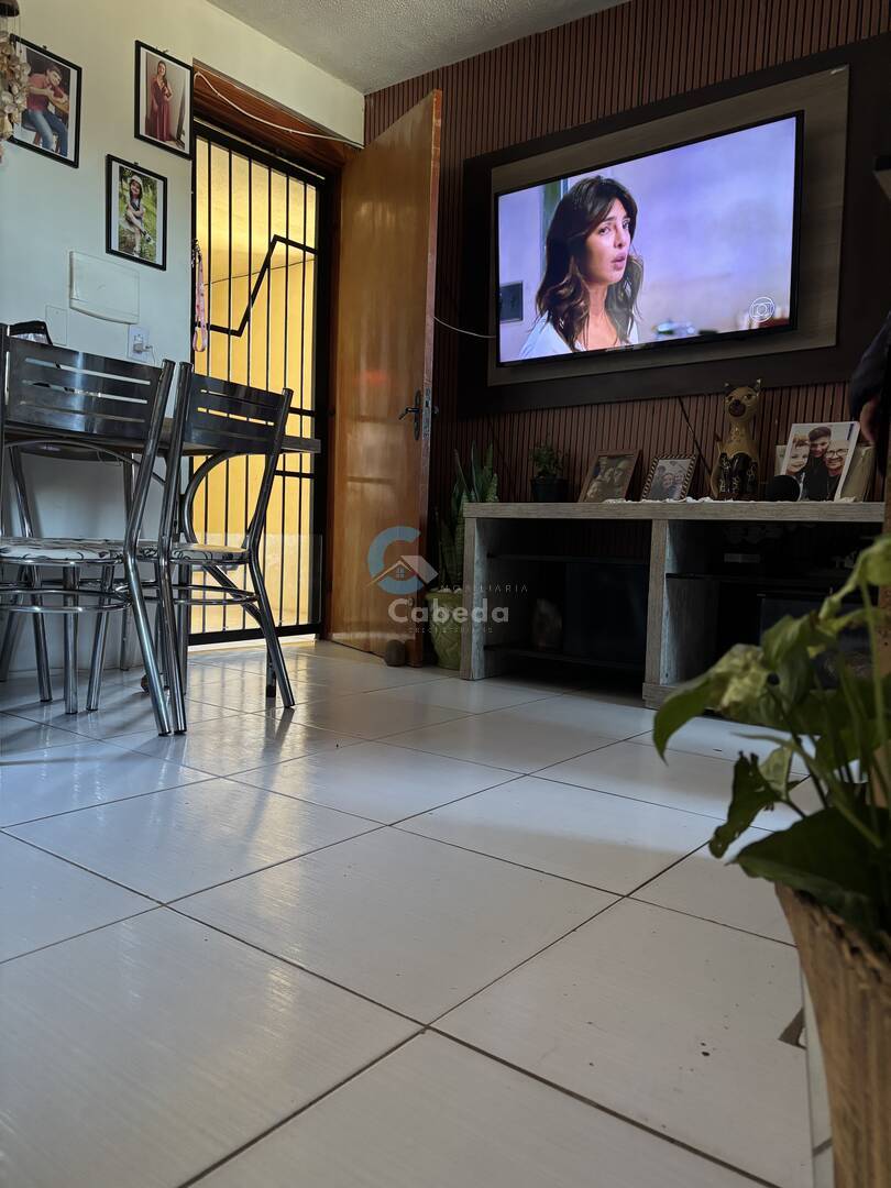 Apartamento à venda com 2 quartos, 427625m² - Foto 4