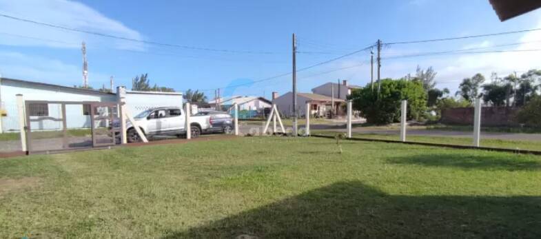 Casa à venda com 3 quartos, 1225m² - Foto 4