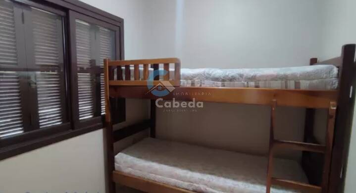 Casa à venda com 3 quartos, 1225m² - Foto 7
