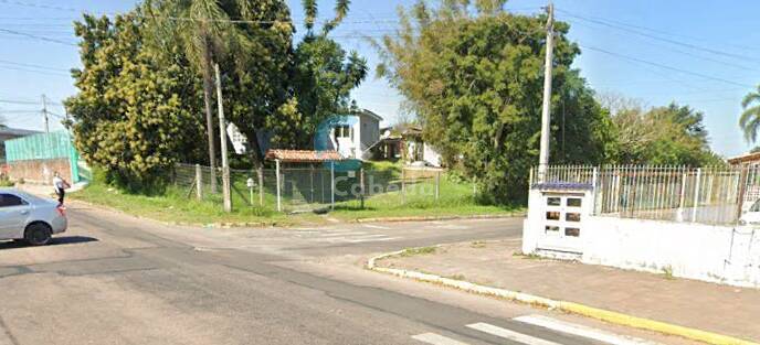 Terreno à venda, 750m² - Foto 1