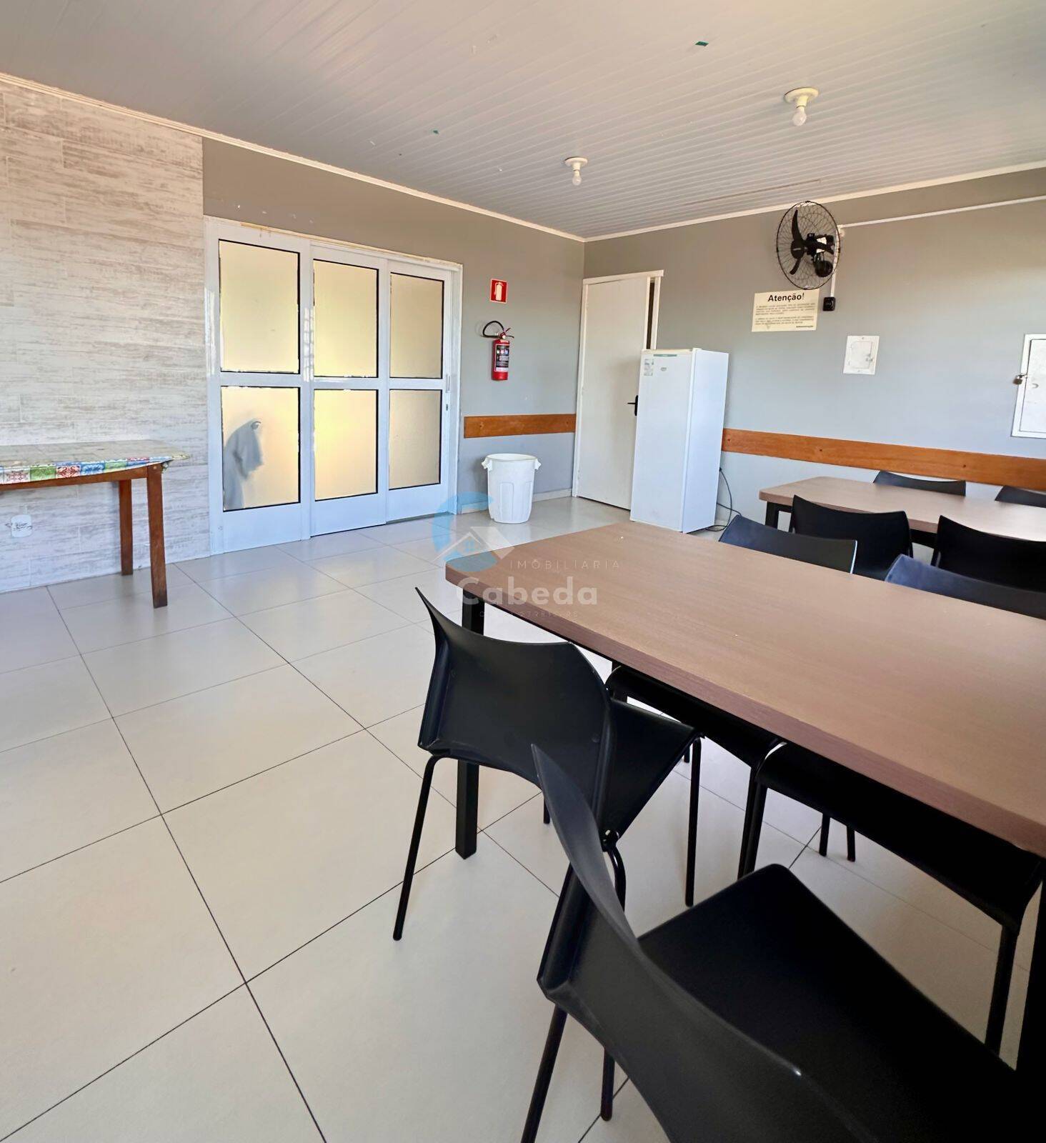 Apartamento à venda com 2 quartos, 50m² - Foto 17