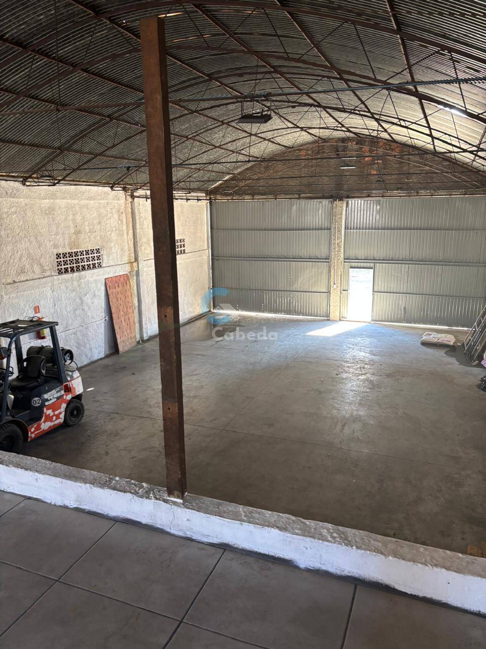 Depósito-Galpão-Armazém para alugar, 308m² - Foto 1