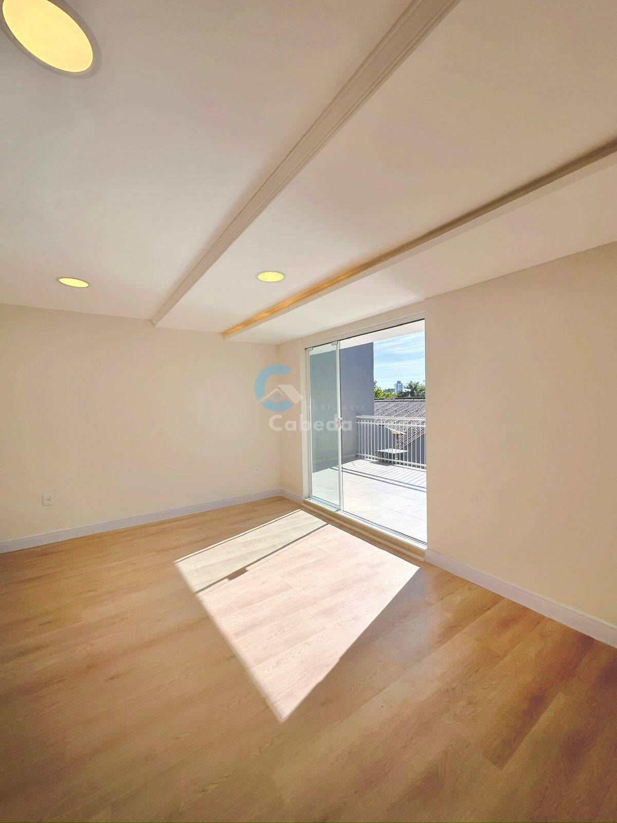 Casa à venda com 3 quartos, 140m² - Foto 8