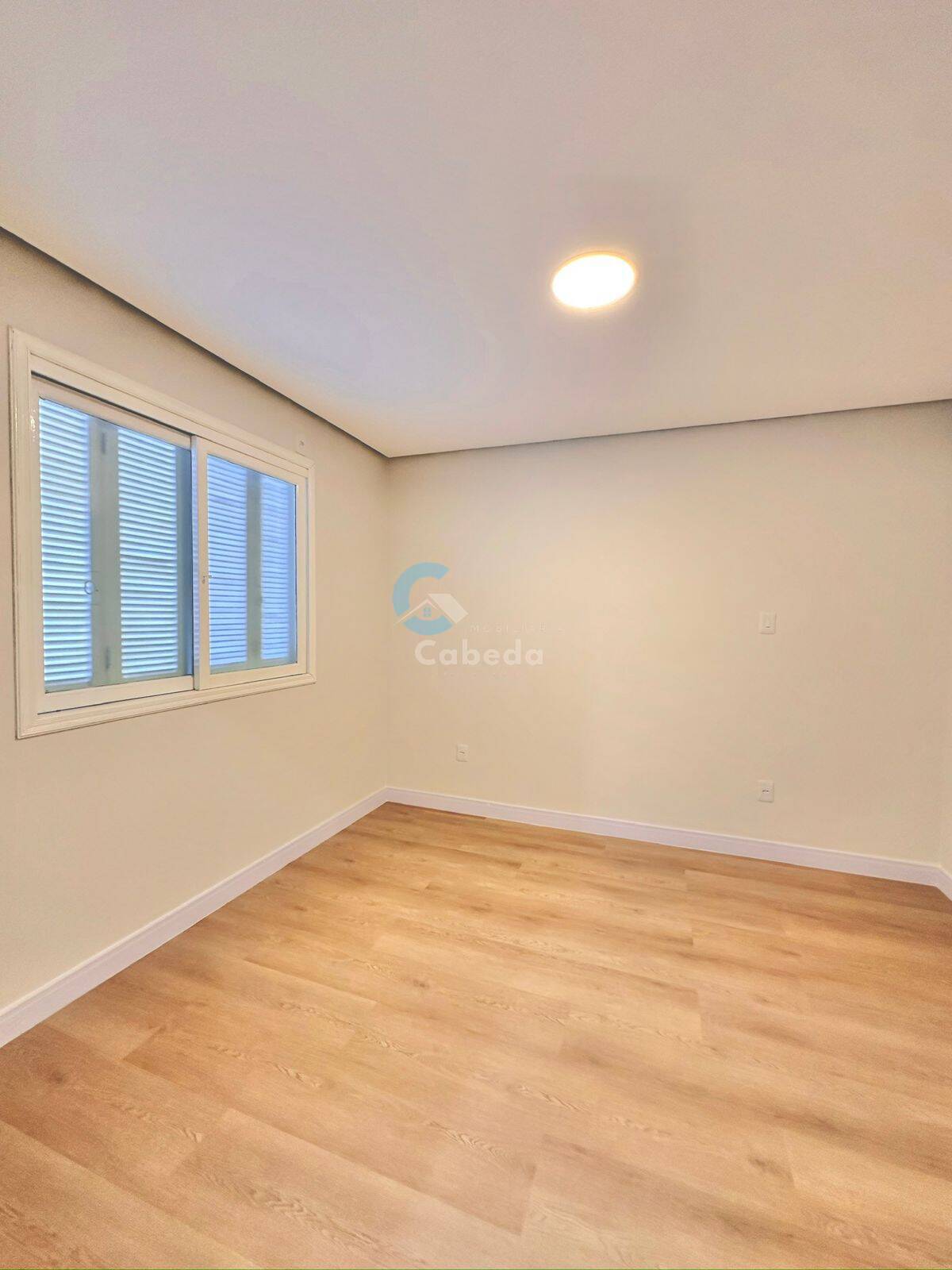 Casa à venda com 3 quartos, 140m² - Foto 12
