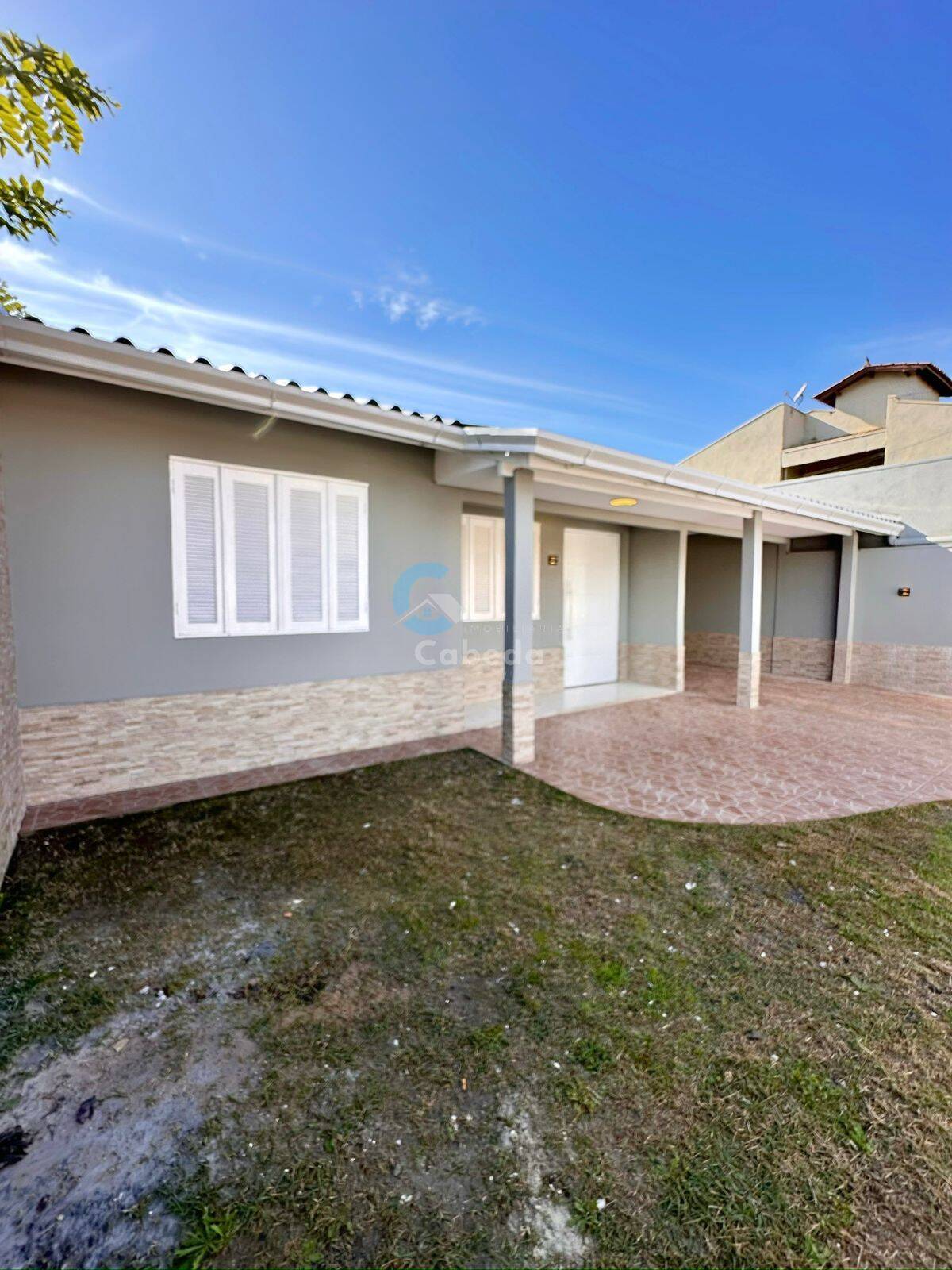 Casa à venda com 3 quartos, 140m² - Foto 3