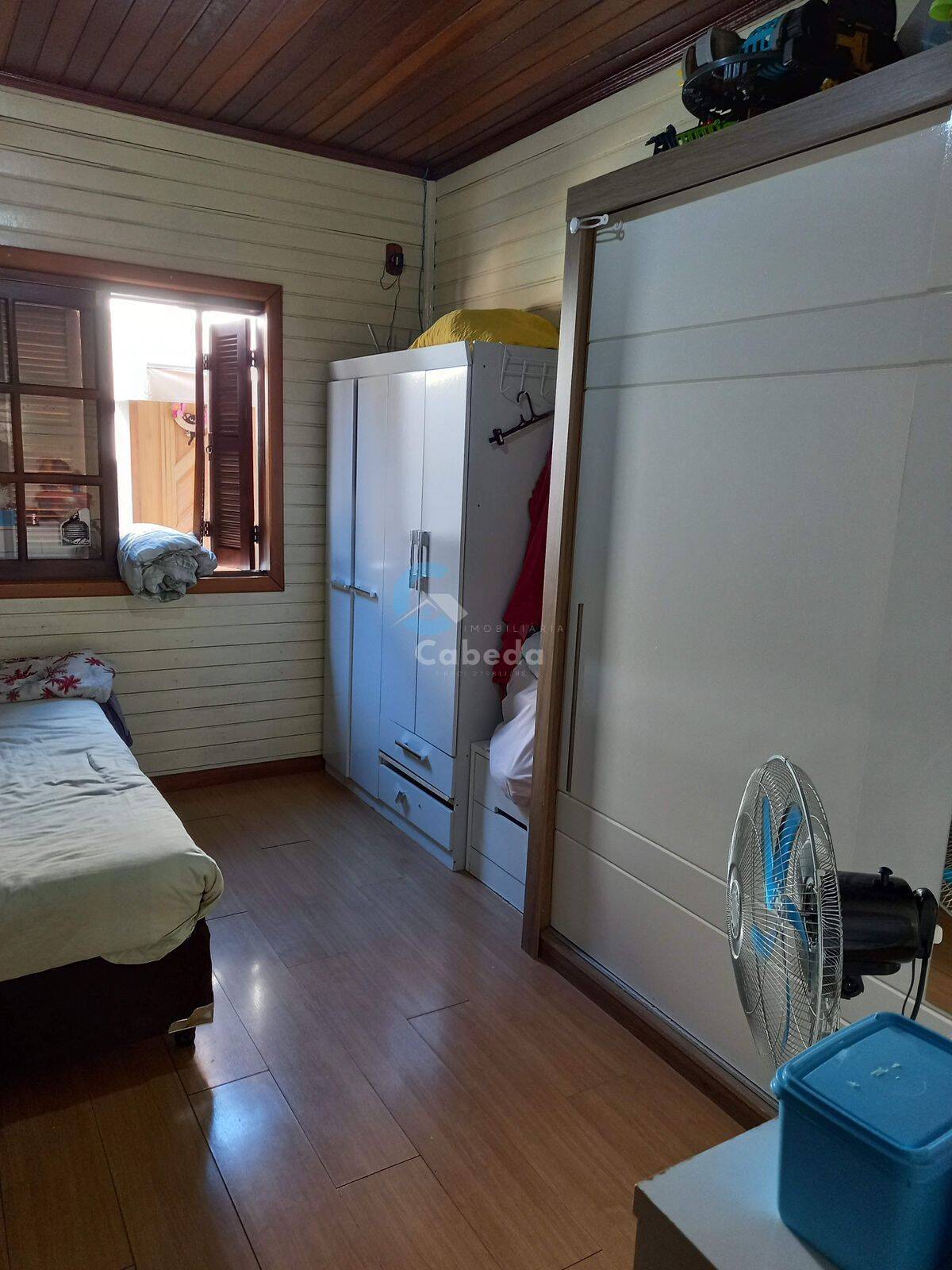 Casa à venda com 5 quartos, 325m² - Foto 5