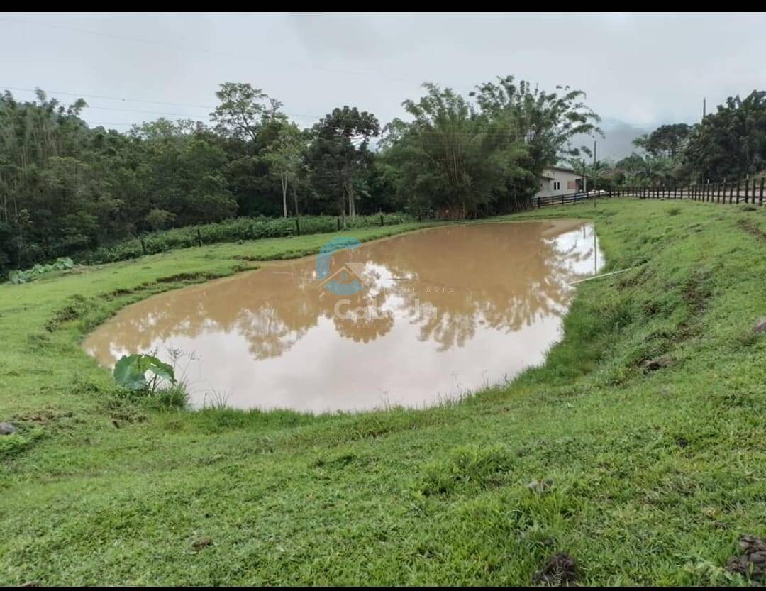 Chácara à venda com 3 quartos, 250m² - Foto 10