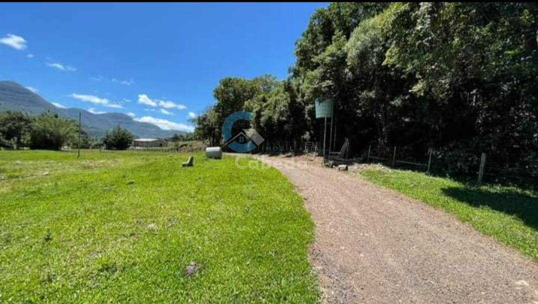Chácara à venda com 3 quartos, 250m² - Foto 17