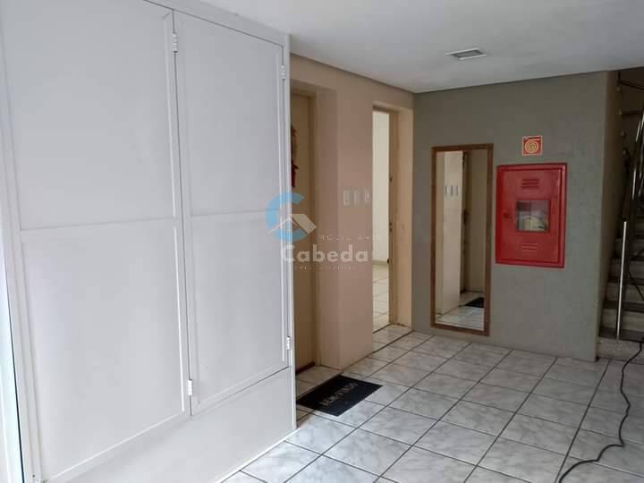 Apartamento à venda com 2 quartos, 90m² - Foto 7