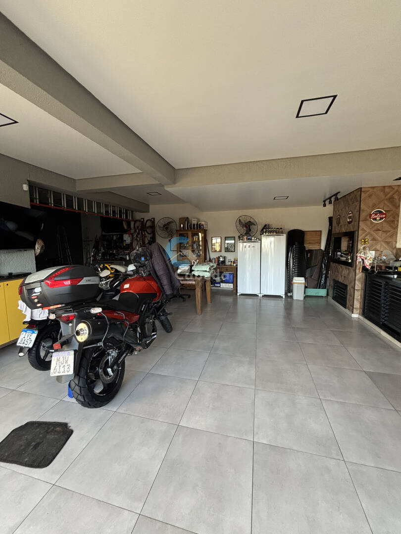 Sobrado, 3 quartos, 228 m² - Foto 8
