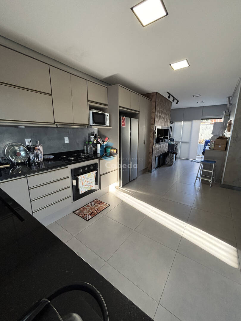 Sobrado, 3 quartos, 228 m² - Foto 16